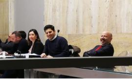 Corridonia, la minoranza attacca il sindaco sulle scuole: "Preferisce il volantinaggio notturno a un confronto pubblico"