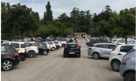 Fase 2, weekend affollato in provincia di Macerata: 200 persone "invadono" l’Abbadia di Fiastra