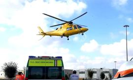 Urbisaglia, incidente sul lavoro: uomo cade da oltre 5 metri, trasportato a Torrette in codice rosso