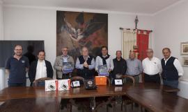 San Ginesio, CAEM Scarfiotti e Associazione Volontari, uniti nella solidarietà: cerimonia in Comune (FOTO)