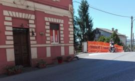 Montefano, finisce con l'auto contro una casa e si dà alla fuga: individuato dal sistema di videosorveglianza