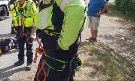 Rovinosa caduta sul lungolago di Fiastra: donna recuperata in eliambulanza