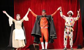 Camerino, torna Ruvidoteatro: alla Rocca dei Borgia arrivano "Le avventure di Arlecchino"