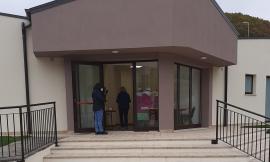 Pieve Torina, docente della scuola media positiva al Covid: tamponi a tappeto per tutti gli studenti