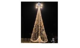 Appignano, il Comune dona un albero di Natale a tutti i negozianti: il programma delle festività