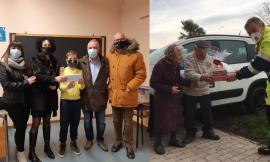 Mogliano, dolci per gli over 90 e buoni spesa per i più piccoli: il regalo di Natale del sindaco