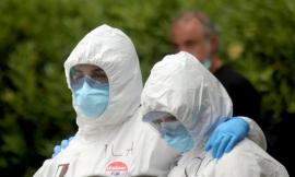 Covid, 61 nuovi casi e 5 decessi oggi nelle Marche: scendono ricoveri e tasso incidenza del virus