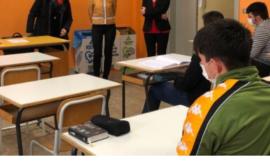 Stop alle lezioni in presenza per tutte le classi delle scuole medie di Mogliano e Petriolo