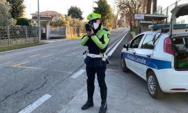Macerata, telelaser in azione sulle vie della città: 120 veicoli multati. Beccati in 37 senza assicurazione