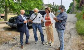 Visso, ad Aschio si costituisce il consorzio per la ricostruzione: incontro con l'assessore Castelli