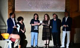 Macerata, ad un ginesino il primo premio del concorso giovani stilisti. Landi: " rivedere la formazione tecnica"