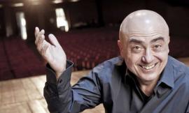Paolo Cevoli one man show a Montelupone: un venerdì sera all'insegna delle risate