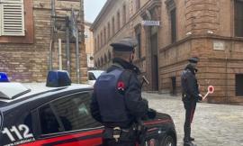 Macerata, report carabinieri: alla guida ubriachi, 85 le multe nel 2021. In 316 al volante senza cintura