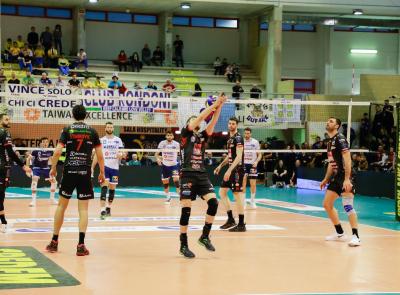 Lube Volley, Pasqua in trasferta per i biancorossi: lunedì Gara 3 a Trento può valere la Finale scudetto