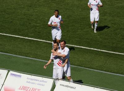 Serie D, Pezzotti risponde a Borrelli: finisce 1-1 il derby tra Sangiustese e Recanatese