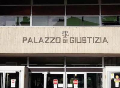 Morte della 19enne Azka Riaz, si aggrava la posizione del padre: "Fu omicidio volontario"