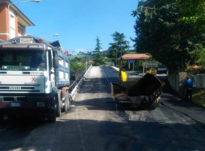San Severino: nuovo asfalto in via Ariosto, Madonna dei Lumi e via Alighieri