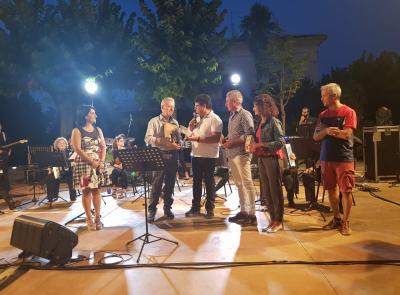 La Fisiorchestra Marchigiana suona a Colmurano e fa il pieno di spettatori