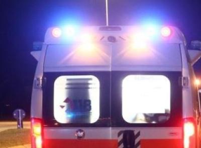 Macerata, incidente alla rotatoria: una donna al pronto soccorso