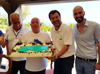 Salvini contro Ceriscioli: "Bocciato dai marchigiani, pronti a offrire un buon governo"