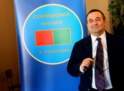 Corridonia, Sandro Scipioni lancia la sua civica e va 'a caccia' degli astenuti: "Priorità alle scuole" (FOTO e VIDEO)