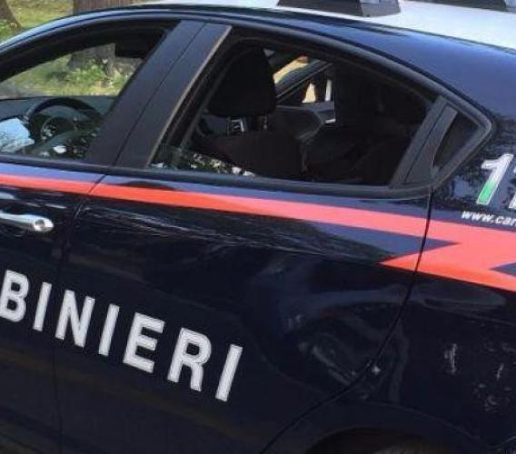 Appignano, coltiva marijuana in un casolare: denunciato 34enne dopo le segnalazioni dei vicini