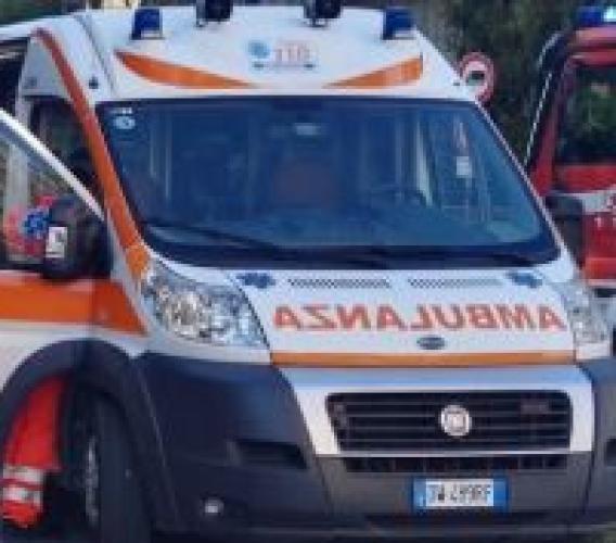 Cingoli, tragedia in località Grottaccia: donna investita da un'auto. Muore sul colpo
