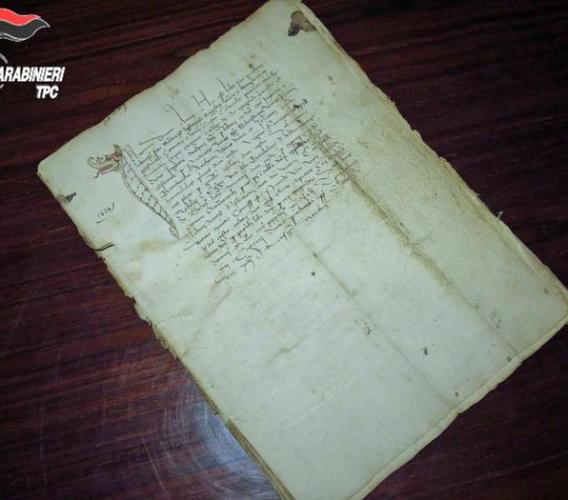 Caldarola, recuperato un manoscritto del 1434 rubato negli anni Ottanta