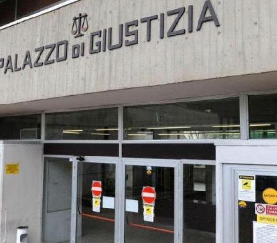 Macerata, arresto non convalidato per il 33enne accusato di tentata violenza sessuale: l'uomo resta però in carcere