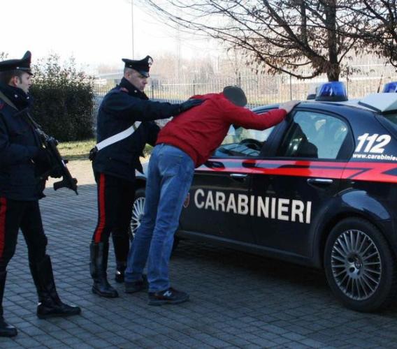 In manette il pusher della cocaina: era affiliato ad un sodalizio criminale calabrese