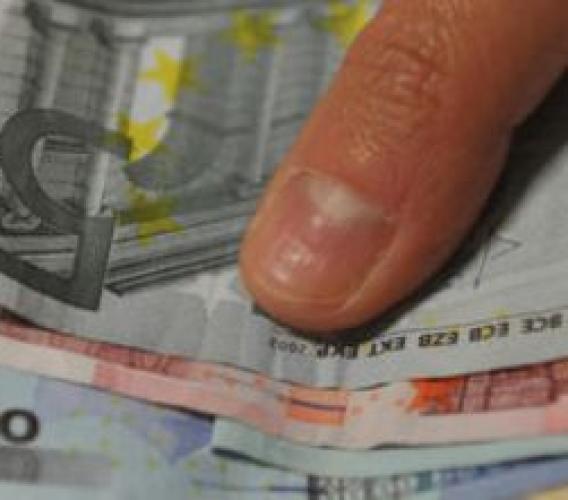 Percepivano indebitamente il CAS: denunciate 50 persone (300mila Euro). Sanzioni per 17mila e restituiti 23mila Euro
