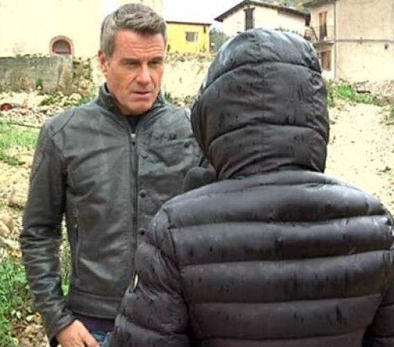 Sciacalli del terremoto senza limiti, arriva anche Striscia la Notizia