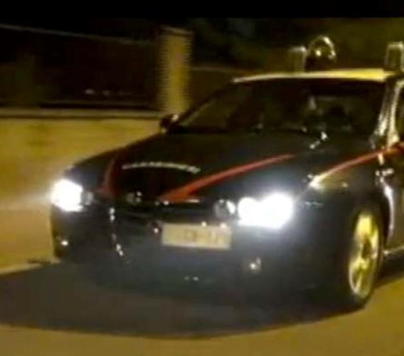 Petriolo, anziano spintonato in casa da "baby" ladri: gli rubano le chiavi