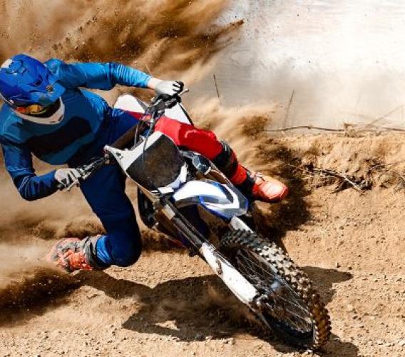 Cingoli, cade al Crossodromo Tittoni con la moto: pilota trasportato a Torrette