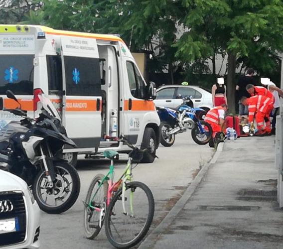 Civitanova, scontro fra moto: tre giovani feriti, uno in gravi condizioni (FOTO)