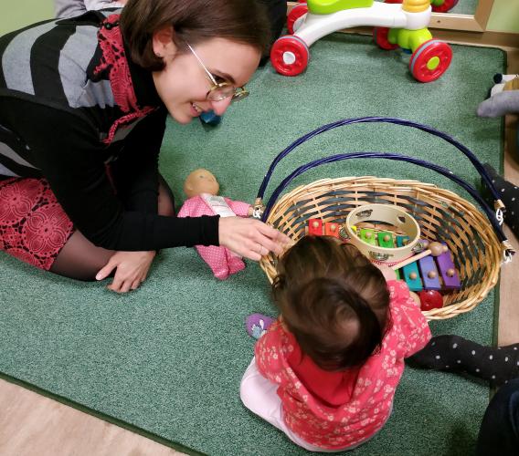 Macerata, Spazio Piccolissimi: primo incontro con mamme e bambini a "Semi d'Acero"
