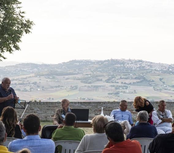 Montelupone, a Parco Franchi un "Incontro al tramonto" per riflettere sulla biodiversità