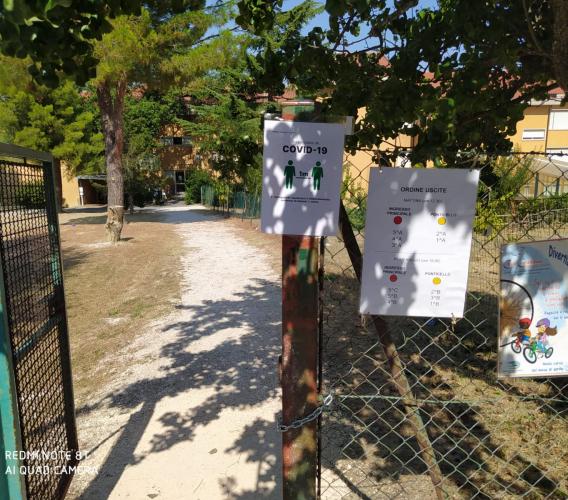 Macerata, bambino starnutisce in classe e viene rispedito a casa. La madre: "Lungo iter burocratico per il ritorno a scuola"