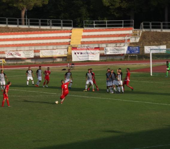 L'Ascoli batte per 4-1 il Matelica nell'amichevole di lusso dell'Helvia Recina