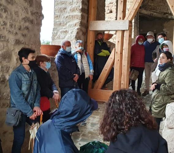 Caldarola, "Passeggiata Patrimoniale" nell'area archeologica di Pievefavera e nel Castello di Vestignano