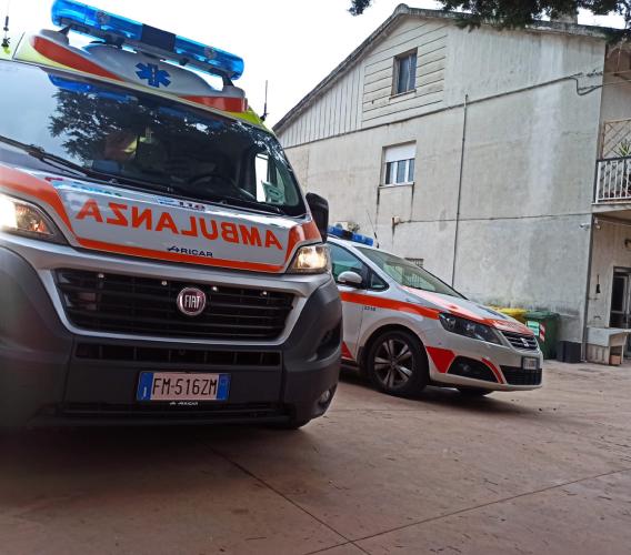 Morrovalle, si trancia le dita di una mano con la fresa: uomo trasportato al Pronto Soccorso