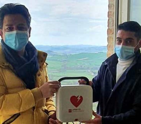 A Treia arriva il primo defibrillatore pubblico: "Sarà wi-fi e di semplice utilizzo"