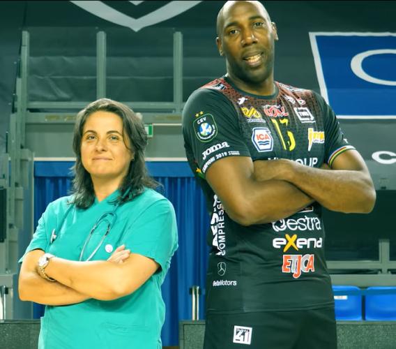 Nelle Marche arrivano i camper vaccinali: il campione della Lube Simon è il testimonial