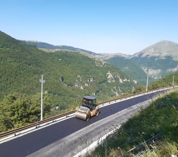 Riaperta la Provinciale Pian Perduto: ripristinato il collegamento con Castelluccio