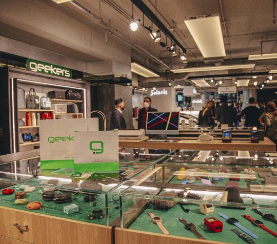 Med Group: partnership con Coin per l'apertura di un corner Geekers