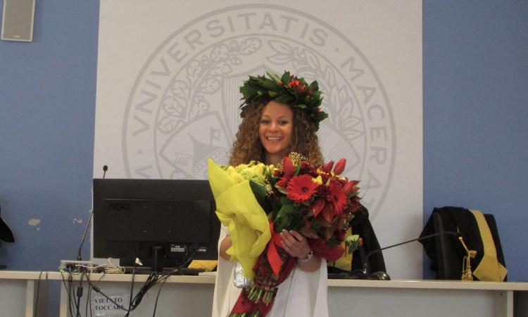 UniMC, studentessa di Corridonia vince premio con una tesi sui temi ambientali
